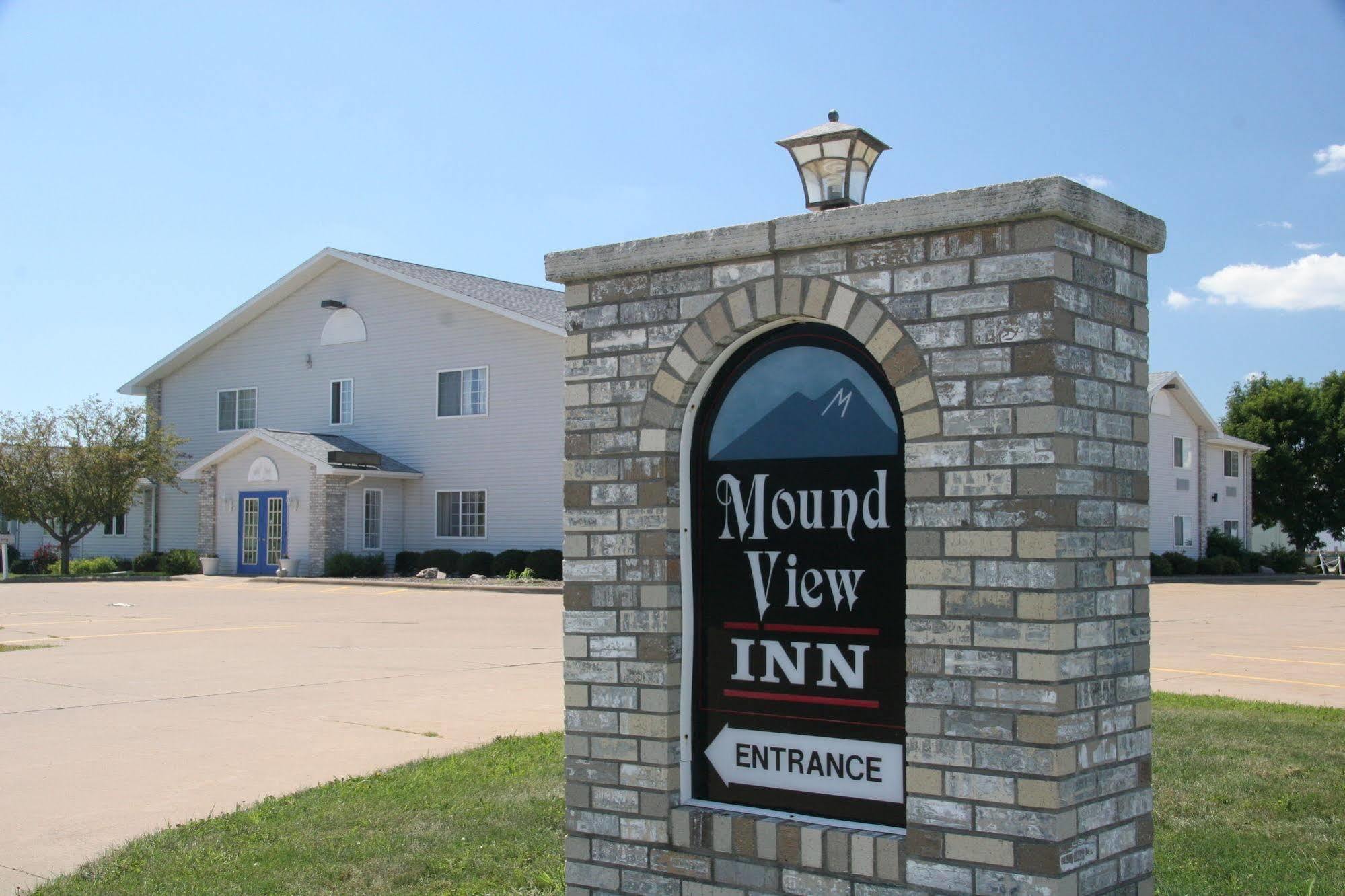 Cobblestone Inn & Suites - Platteville Экстерьер фото